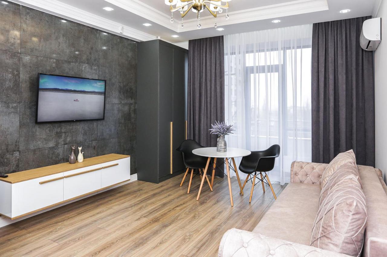 Double Skyhouse Exclusive Apartments Κισινάου Εξωτερικό φωτογραφία