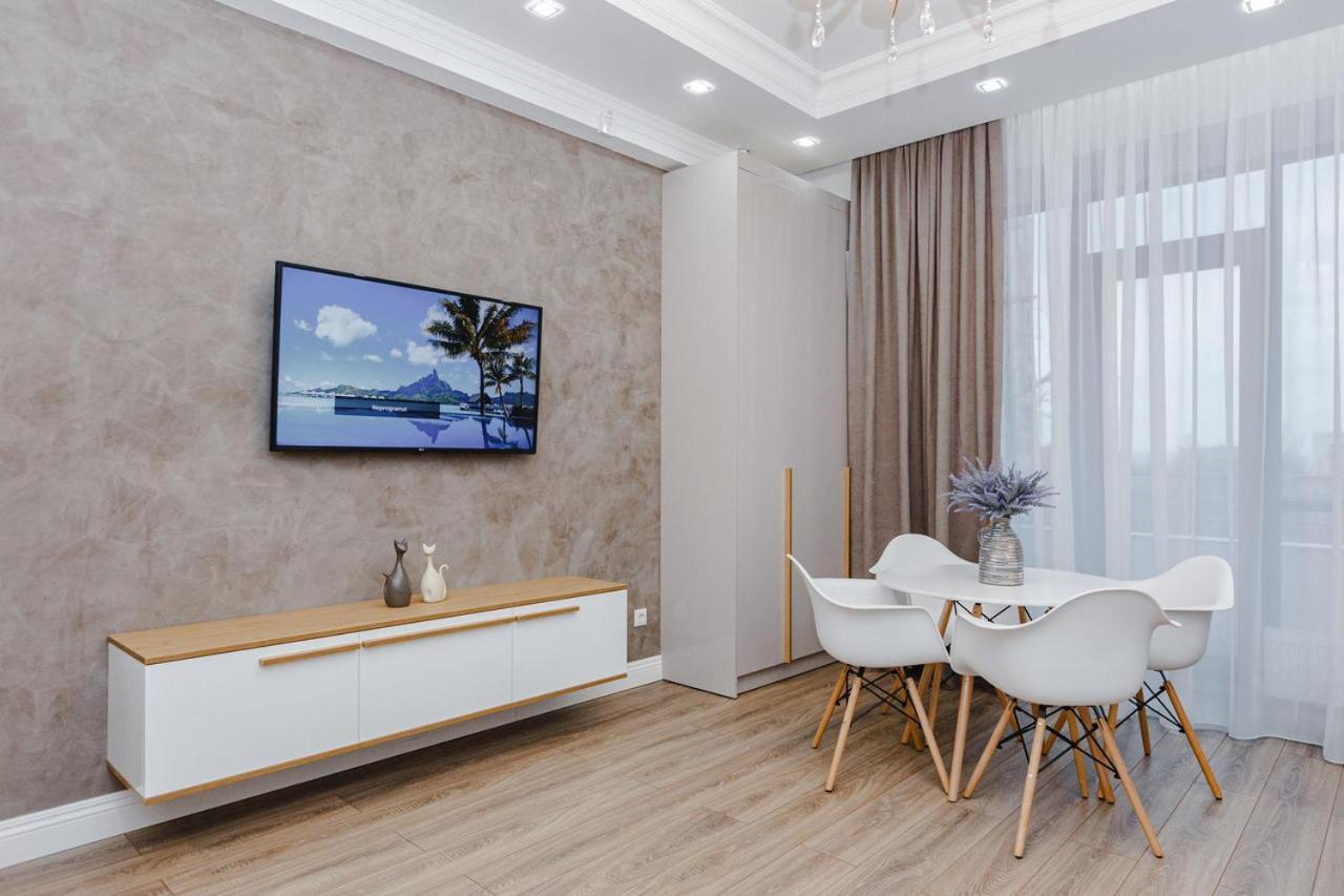 Double Skyhouse Exclusive Apartments Κισινάου Εξωτερικό φωτογραφία