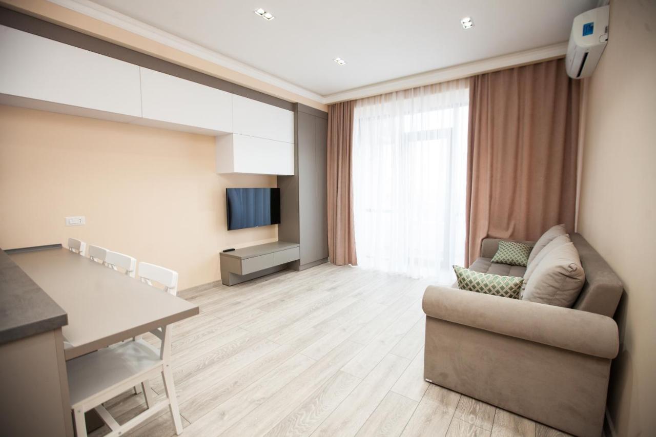 Double Skyhouse Exclusive Apartments Κισινάου Εξωτερικό φωτογραφία