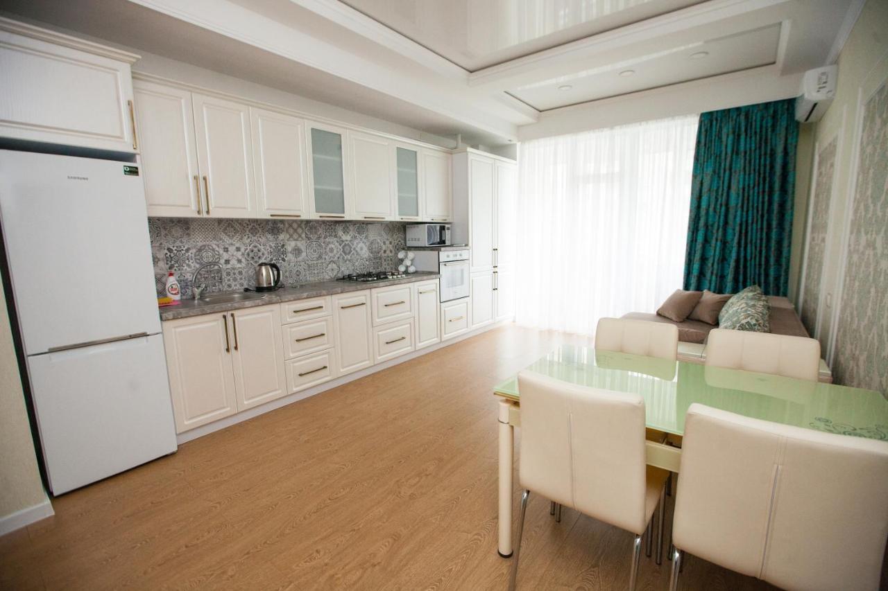 Double Skyhouse Exclusive Apartments Κισινάου Εξωτερικό φωτογραφία