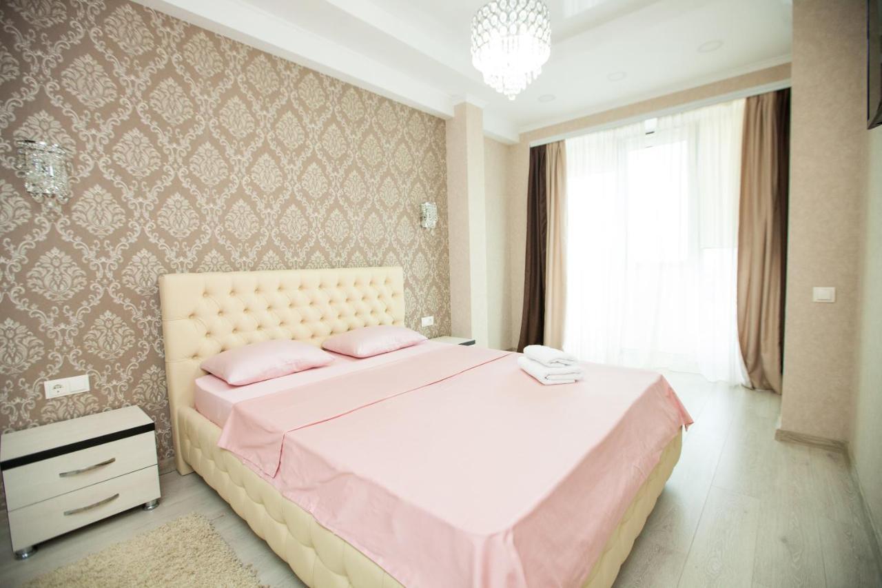 Double Skyhouse Exclusive Apartments Κισινάου Εξωτερικό φωτογραφία